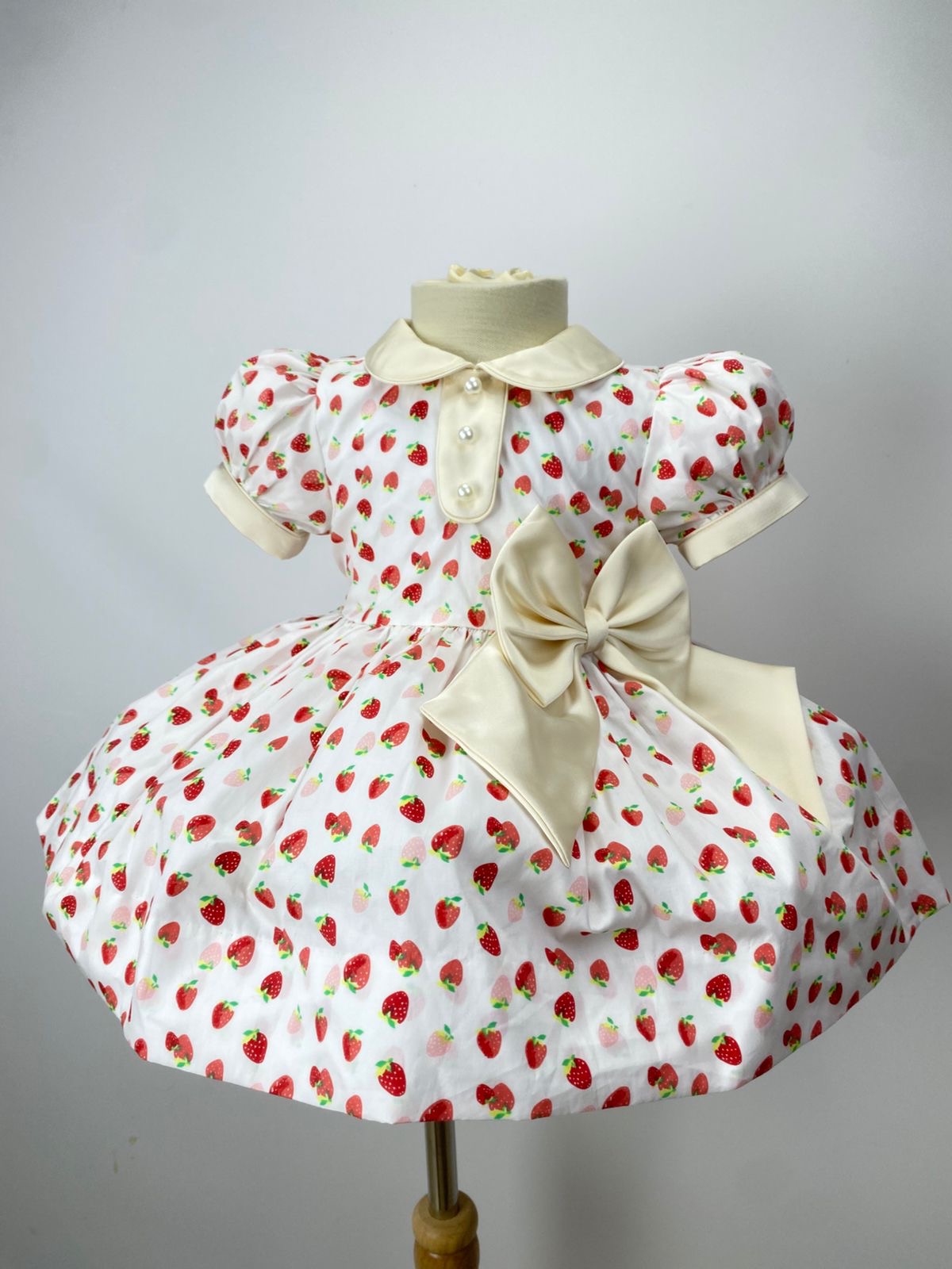 Cream “La’Fresa” Strawberry Classic.