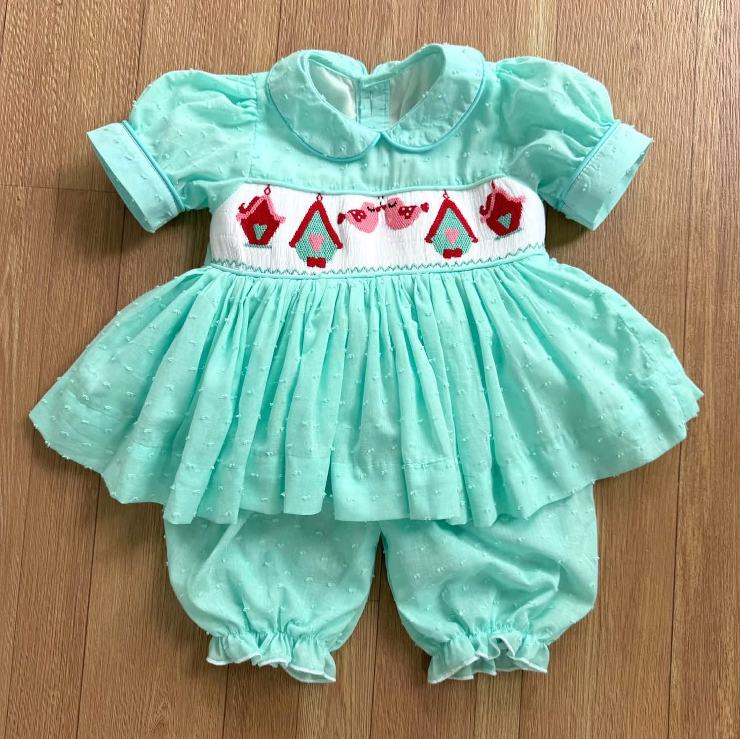 Mint “Birdie” Swiss Dot Handsmocked Pyjamas (Two Matching Hair Bows)